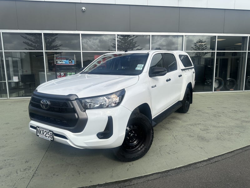 2021 Toyota Hilux SR 2.8DT Automatic 4WD Double... image 1