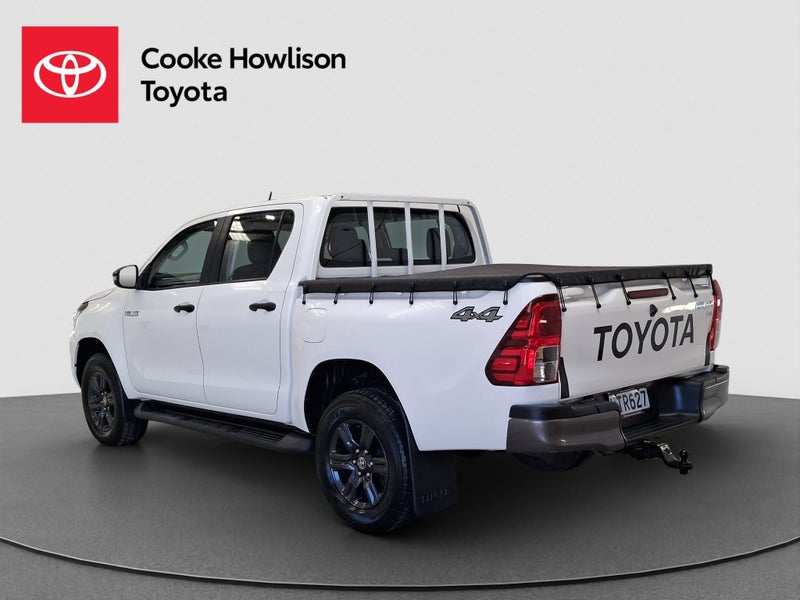 2021 Toyota Hilux SR 2.8L 4WD Manual image 4