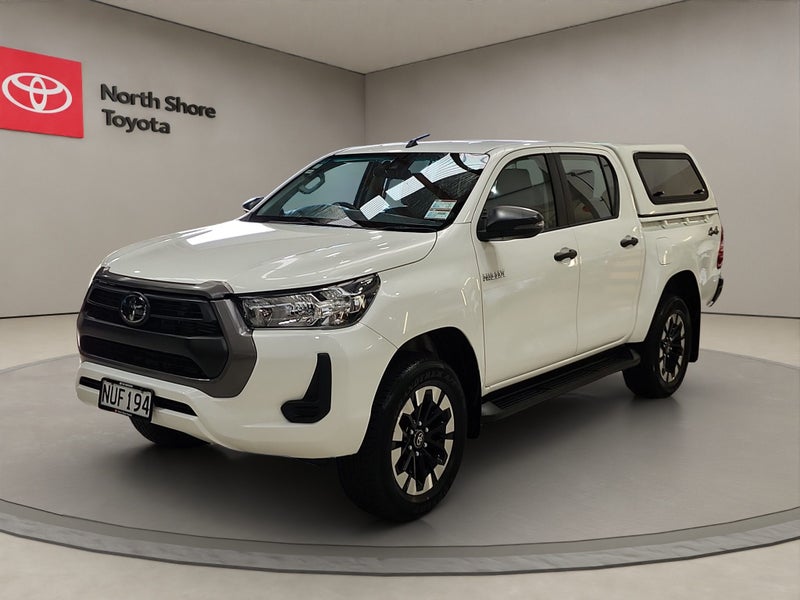 2021 Toyota Hilux SR 2.8L Diesel Turbo 4WD Ute image 3
