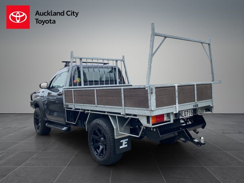 2021 Toyota Hilux SR TD Sc/cc 2.8DT 4WD image 5