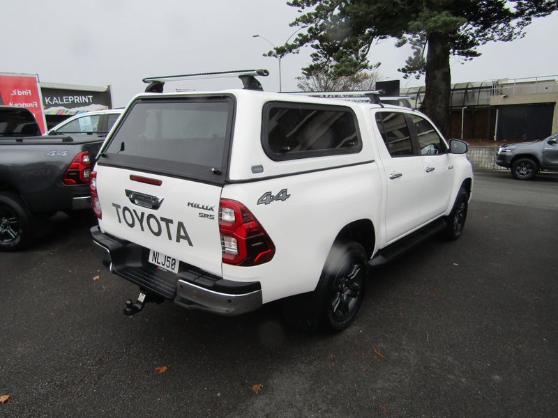 2021 Toyota Hilux SR5 2.8DT 6AT 4WD image 2
