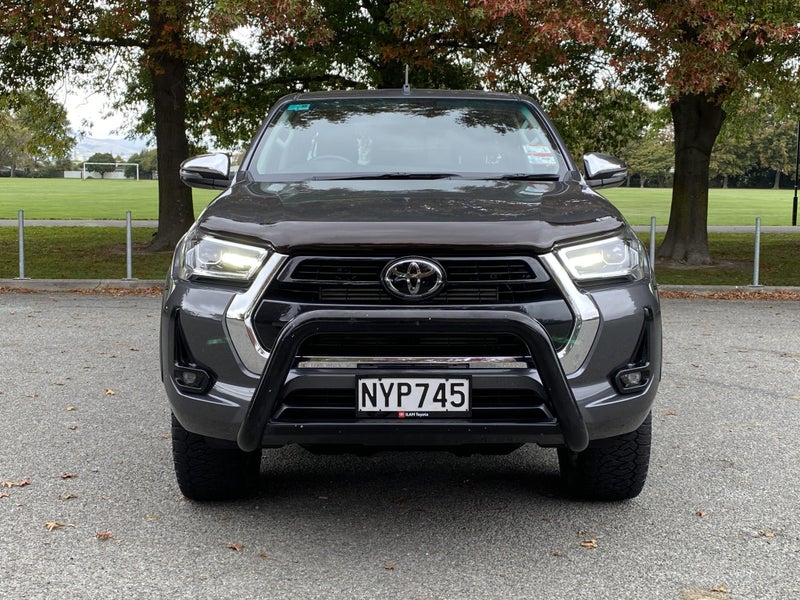 2021 Toyota Hilux SR5 2.8DT 6AT 4WD image 2