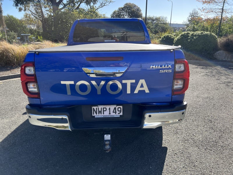 2021 Toyota Hilux SR5 2.8DT 6AT 4WD image 4