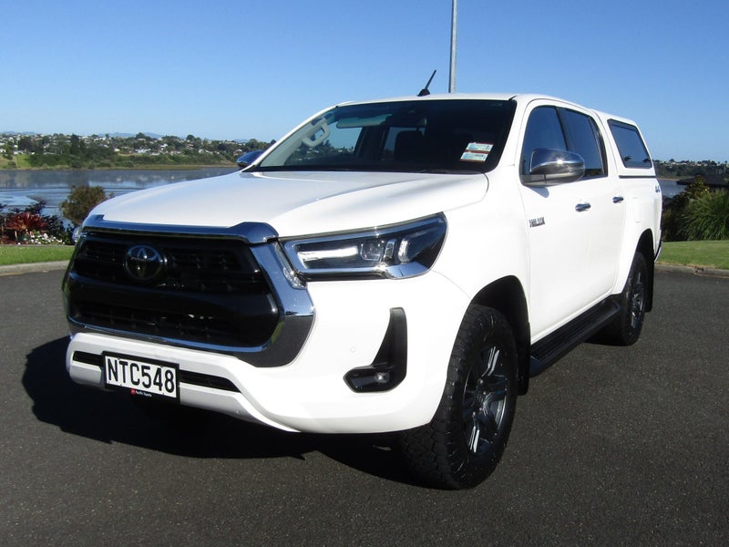 2021 Toyota Hilux SR5 2.8DT 6AT 4WD image 2