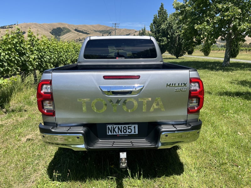 2021 Toyota Hilux SR5 2.8DT 6AT 4WD DCW/4D/5S image 5