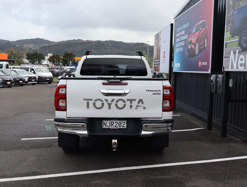 2021 Toyota Hilux SR5 2.8DT 6AT 4WD DCW/4D/5S (... image 3