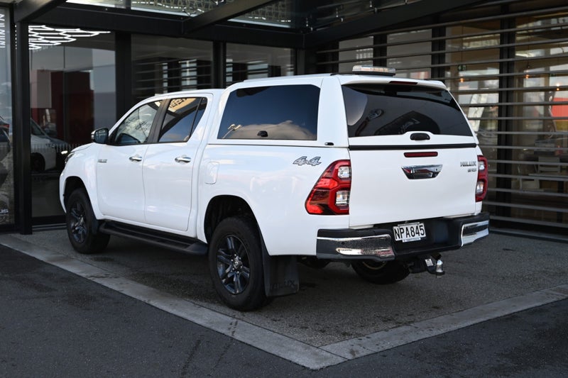 2021 Toyota Hilux SR5 2.8DT 6AT 4WD DCW/4D/5S (... image 2