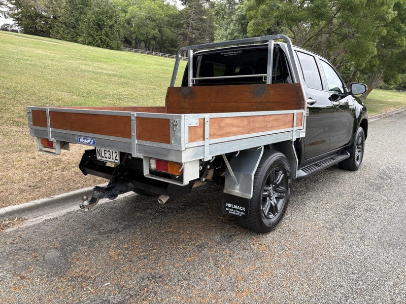 2021 Toyota Hilux SR5 2.8DT 6MT 4WD DCW/4D/5S image 4