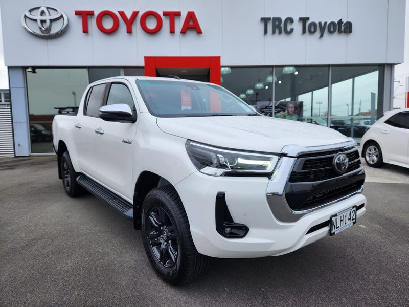 2021 Toyota Hilux SR5 2.8DT Automatic 2WD Doubl... image 1