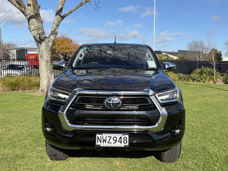 2021 Toyota Hilux SR5 2.8DT Automatic 2WD Doubl... image 2