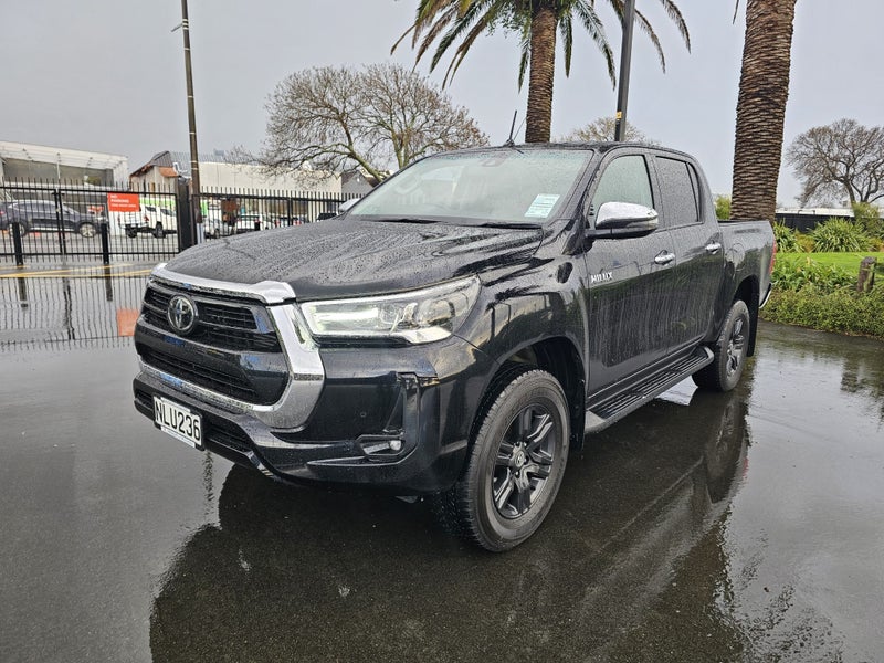 2021 Toyota Hilux SR5 2.8DT Automatic 2WD Ute -... image 3