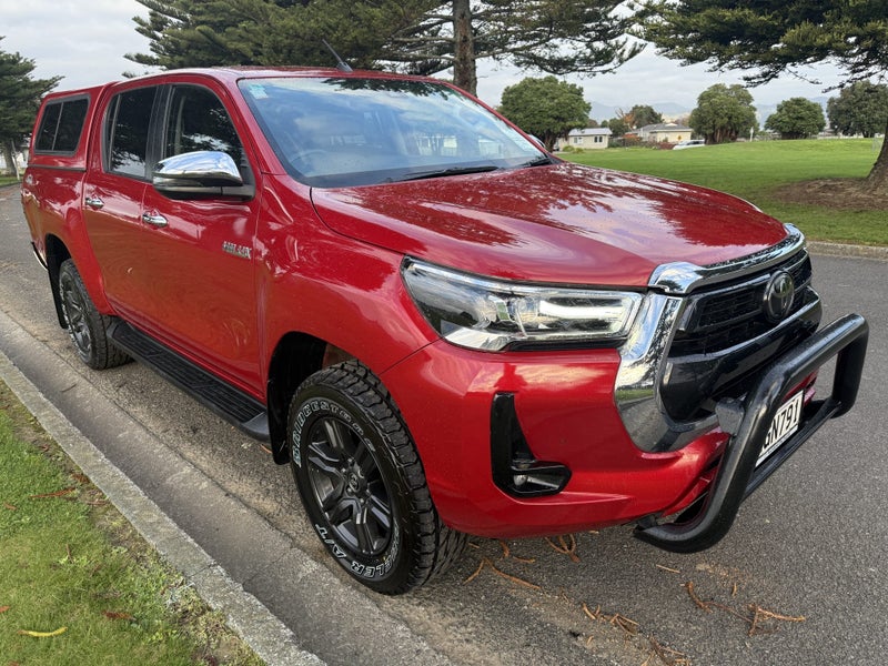 2021 Toyota Hilux SR5 2.8DT Automatic 4WD Doubl... image 3