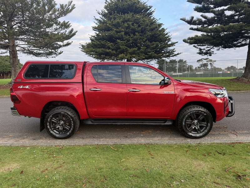 2021 Toyota Hilux SR5 2.8DT Automatic 4WD Doubl... image 5