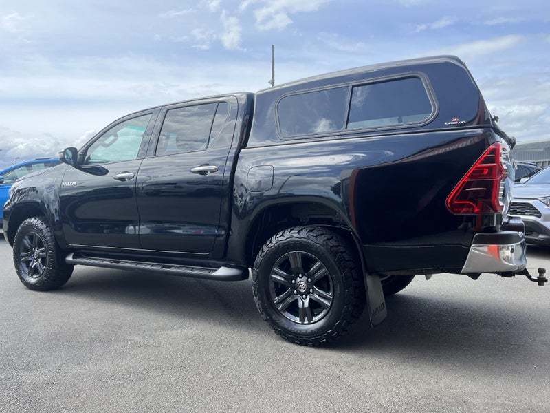 2021 Toyota Hilux SR5 2.8DT Automatic 4WD Doubl... image 5