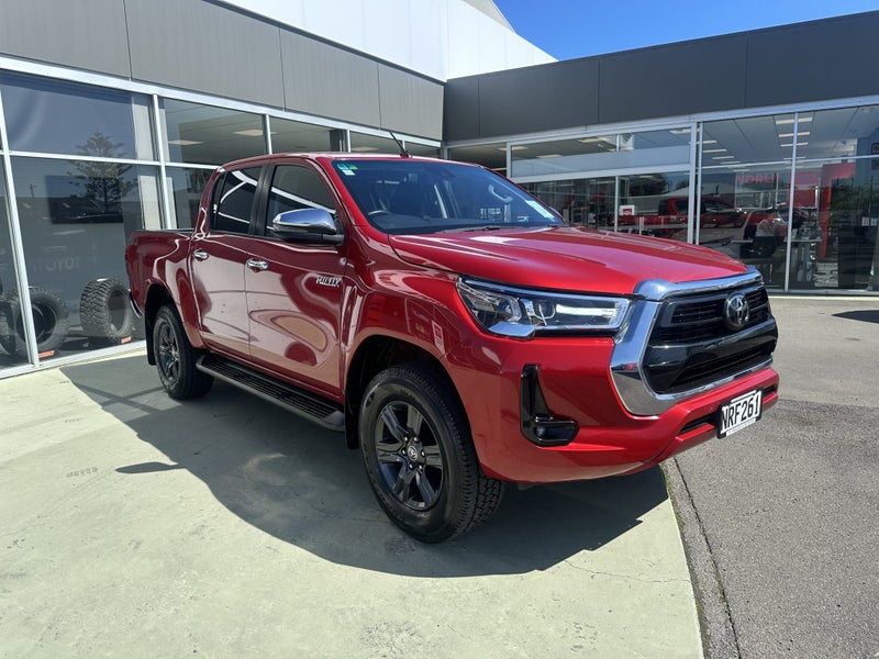 2021 Toyota Hilux SR5 2.8DT Automatic 4WD Doubl... image 3