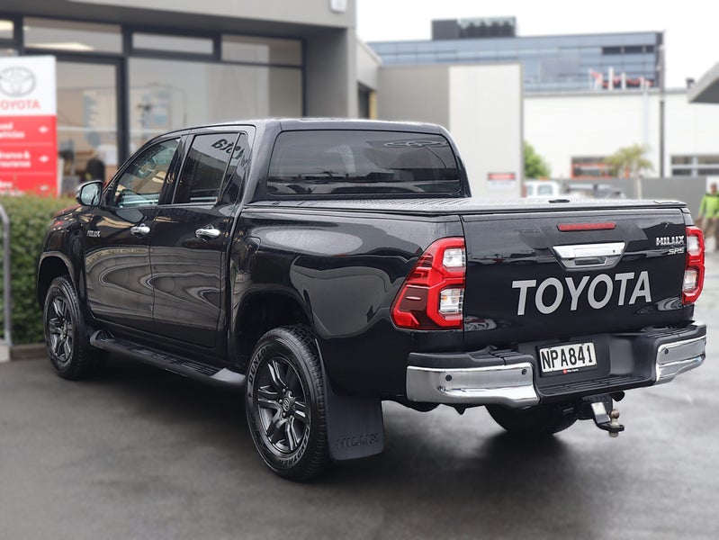 2021 Toyota Hilux SR5 2.8L Turbo DIESEL 4WD/4X4... image 5