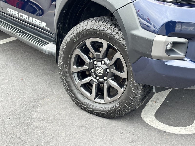 2021 Toyota Hilux SR5 CRUISER 2.8 DIESEL 4WD LU... image 5