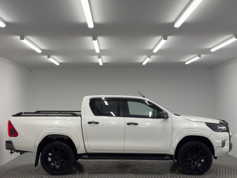 2021 Toyota Hilux SR5 CRUISER 2.8DT 4WD image 2