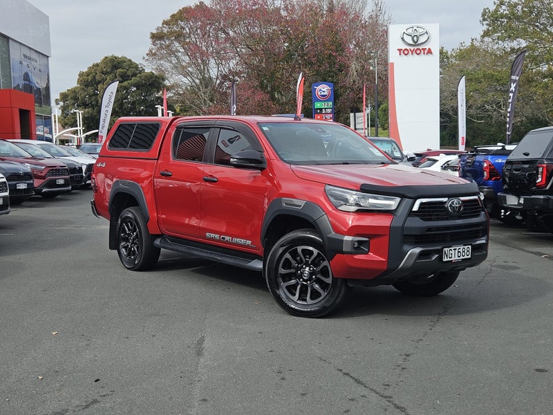 2021 Toyota Hilux SR5 CRUISER 2.8DT 4WD image 5