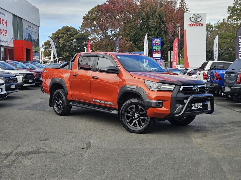 2021 Toyota Hilux SR5 CRUISER 2.8DT 4WD image 5