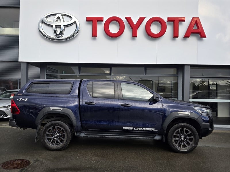 2021 Toyota Hilux SR5 CRUISER 2.8DT 4WD image 4