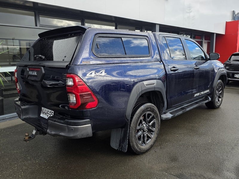 2021 Toyota Hilux SR5 CRUISER 2.8DT 4WD image 5