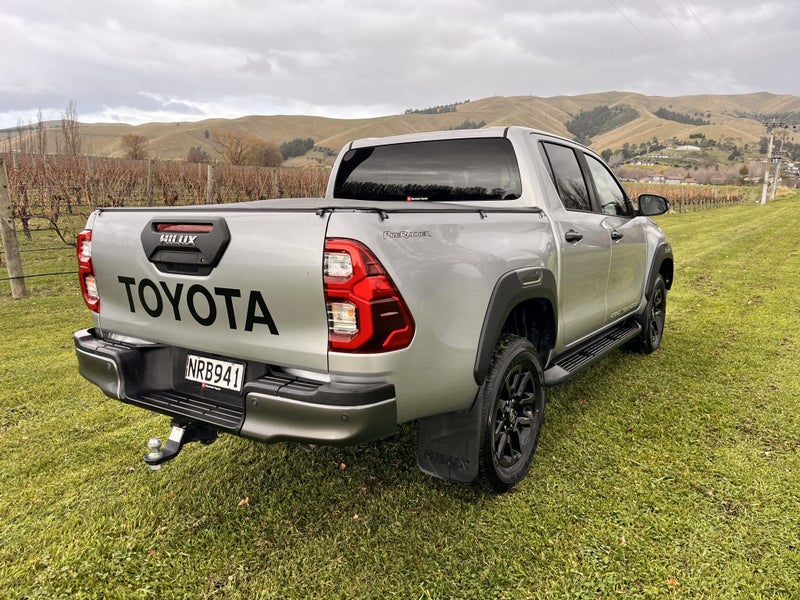2021 Toyota Hilux SR5 CRUISER 2.8DT 6AT 2WD DCW... image 4