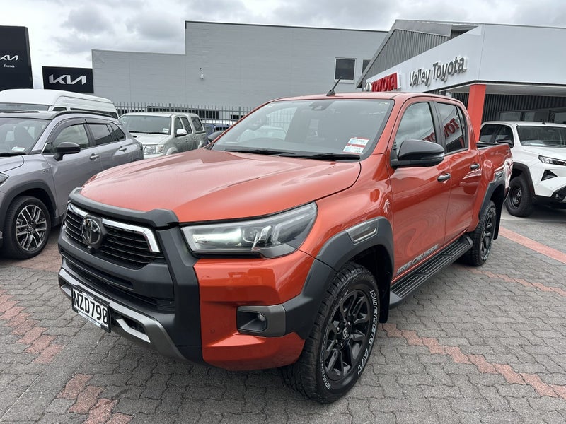 2021 Toyota Hilux SR5 CRUISER 2.8DT 6AT 2WD DCW... image 3