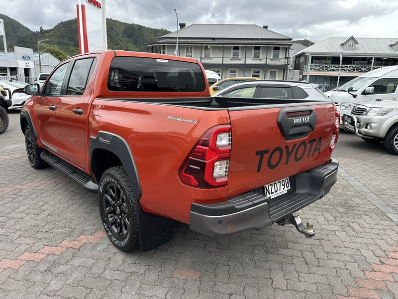 2021 Toyota Hilux SR5 CRUISER 2.8DT 6AT 2WD DCW... image 5