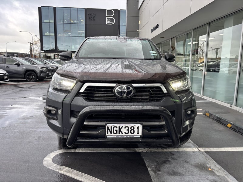 2021 Toyota Hilux SR5 CRUISER 2.8DT 6AT 2WD DCW... image 4