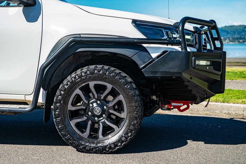 2021 Toyota Hilux SR5 CRUISER 2.8DT 6AT 4WD image 3