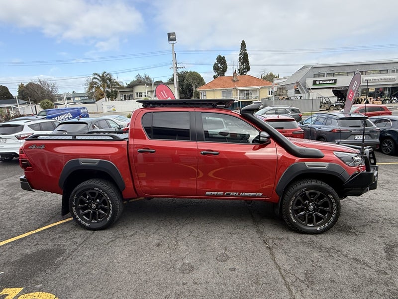 2021 Toyota Hilux SR5 CRUISER 2.8DT 6AT 4WD DCW... image 5