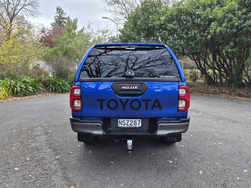 2021 Toyota Hilux SR5 CRUISER 2.8DT 6AT 4WD DCW... image 4