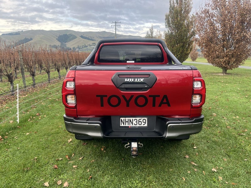 2021 Toyota Hilux SR5 CRUISER 2.8DT 6AT 4WD DCW... image 5