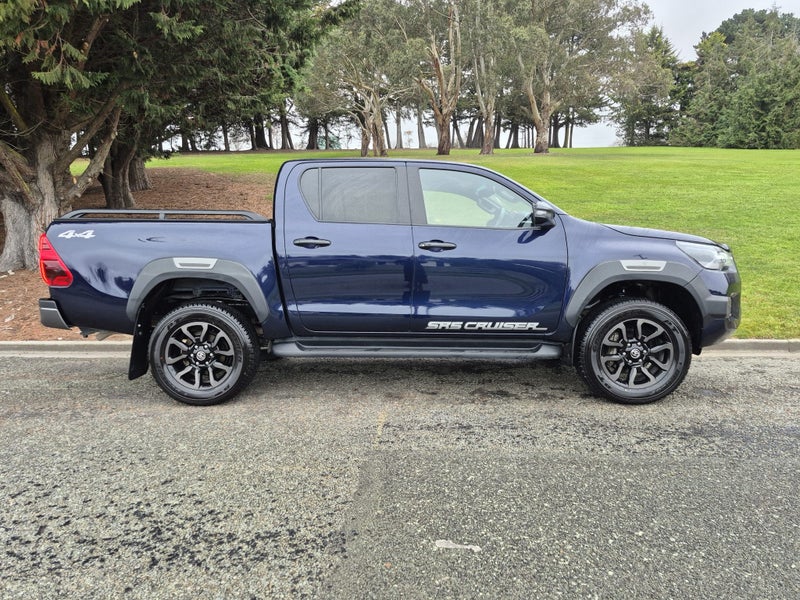 2021 Toyota Hilux SR5 CRUISER 2.8DT 6AT 4WD DCW... image 3