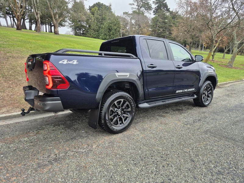 2021 Toyota Hilux SR5 CRUISER 2.8DT 6AT 4WD DCW... image 4