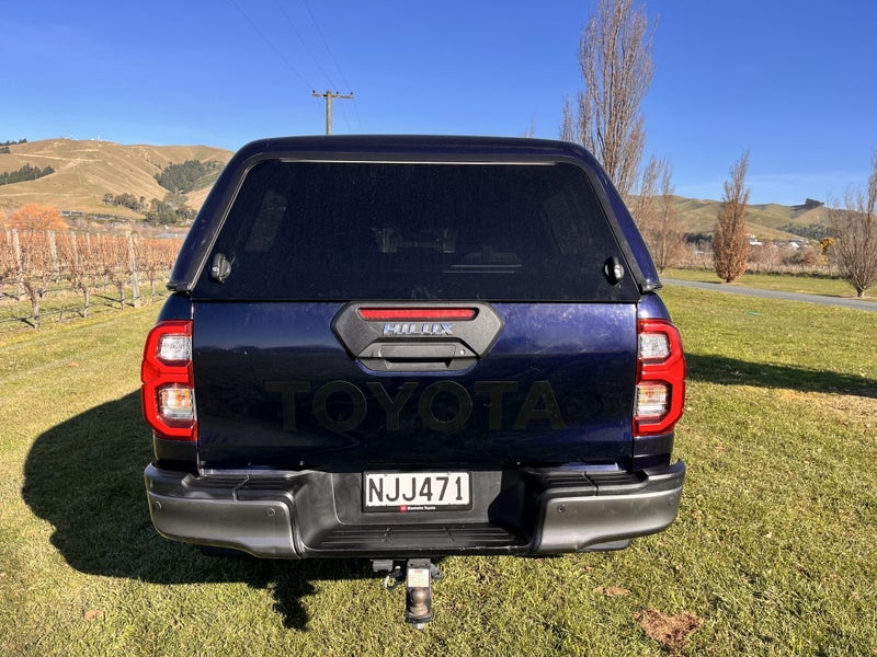 2021 Toyota Hilux SR5 CRUISER 2.8DT 6AT 4WD DCW... image 5