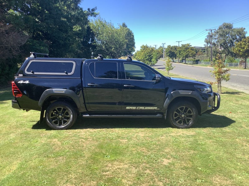2021 Toyota Hilux SR5 CRUISER 2.8DT 6AT 4WD DCW... image 4