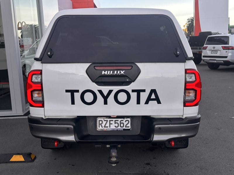 2021 Toyota Hilux SR5 CRUISER 2.8DT Auto 4WD image 4