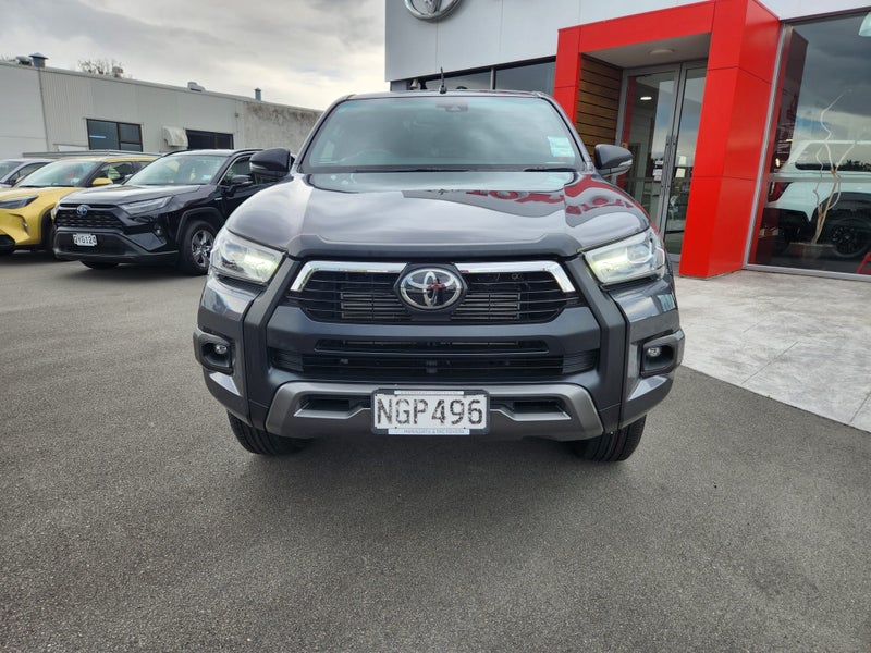 2021 Toyota Hilux SR5 CRUISER 2.8DT Automatic 4... image 2