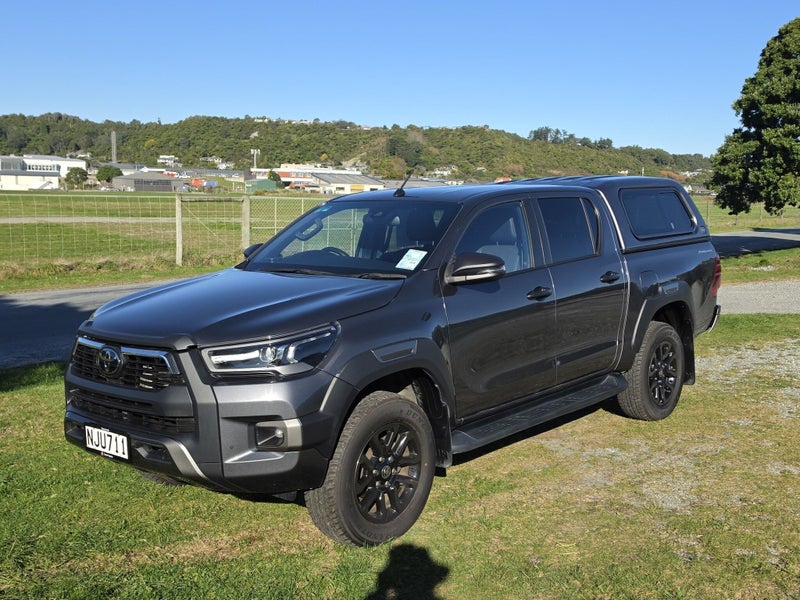 2021 Toyota Hilux SR5 Cruiser TD DC 2. image 3