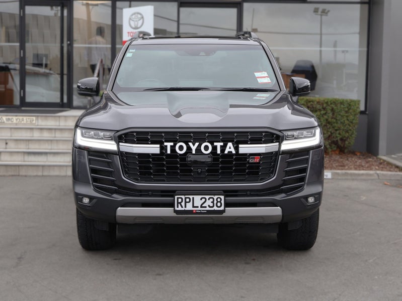 2021 Toyota Land Cruiser GR SPORT LC300 4WD/4X4... image 2