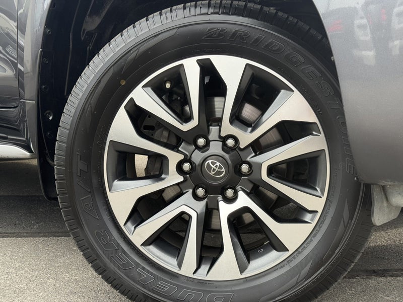 2021 Toyota Land Cruiser Prado VX 2.8D 6AT 4WD... image 2
