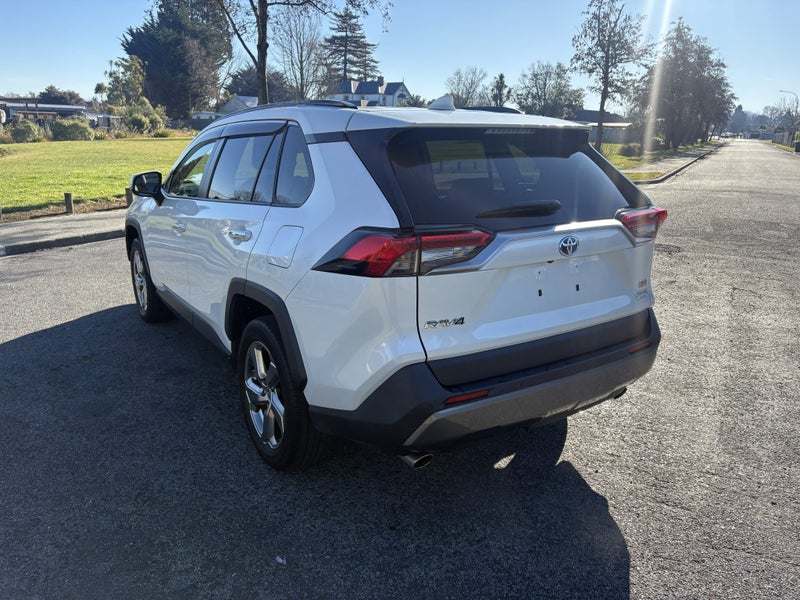 2021 Toyota RAV4 2.5 Hybrid G 5 Dr SUV CVT 4WD image 2