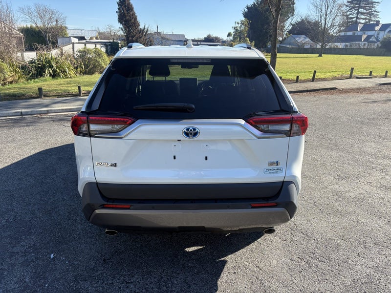 2021 Toyota RAV4 2.5 Hybrid G 5 Dr SUV CVT 4WD image 4