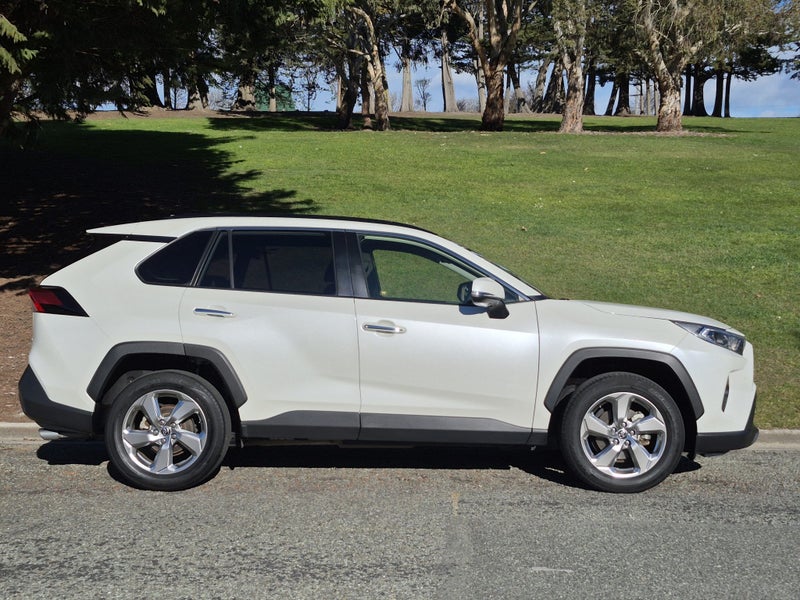 2021 Toyota RAV4 2.5 Hybrid G 5 Dr SUV CVT 4WD image 4