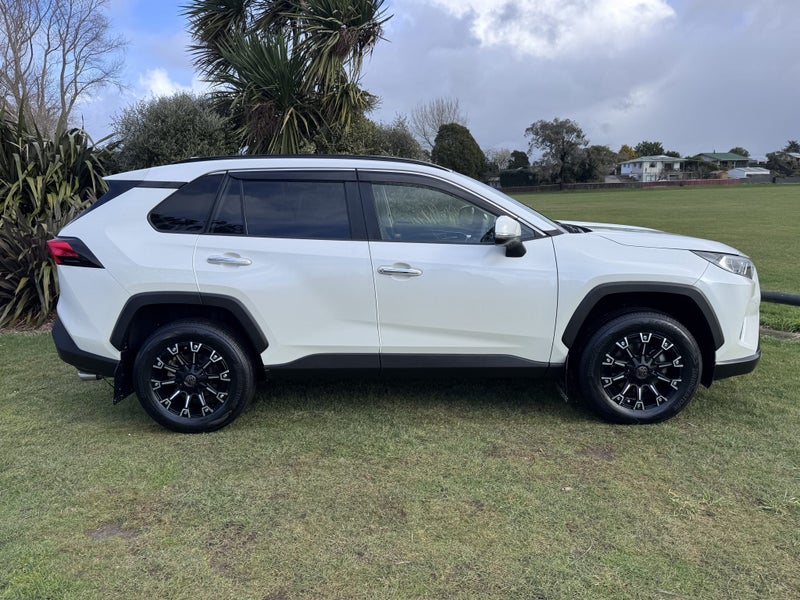 2021 Toyota RAV4 2.5 Hybrid G Automatic SUV image 5