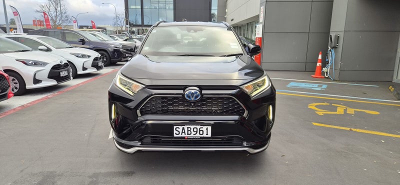 2021 Toyota RAV4 2.5 PLUG IN HYBRID LUXURY SUV image 3