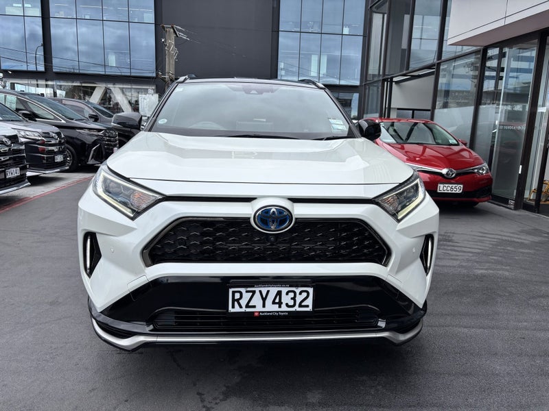 2021 Toyota RAV4 2.5 PLUG IN HYBRID TOP SPEC image 4