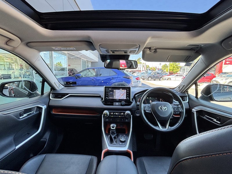 2021 Toyota RAV4 Adventure 2.5 PETROL LUXURY SUV image 2